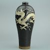 Chinese Jizhou Ware porcelain vase. 