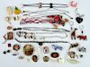 40 PIECES COSTUME JEWELRY NECKLACES BROOCHES