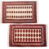 Lote de 2 alfombras. Origen oriental. Siglo XX. Estilo Boukhara. Elaboradas en fibras de algodón. Decoradas con elementos orgánicos.