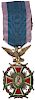 Medalla de la Orden de Guadalupe / Diploma. Condecoración de la Orden de Guadalupe otorgada a Don Pablo Glises. Pzs: 2.