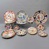 Lote de 15 platos decorativos. Japón y China. SXX. En porcelana Saji, Imari Ware, Danile's y Ardco. 4 x 32 cm. Ø (mayor)
