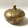A CHINESE ANTIQUE GEM ON BRASS BOX. 19C-EARLY 20C
