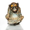 ROYAL DOULTON FIGURINE, CHARACTER APE WITH BOOK HN960