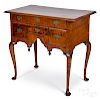 New England Queen Anne tiger maple dressing table