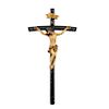 Cristo en la Cruz. Siglo XX. Elaborado en resina policromada con cruz latina ebonizada.