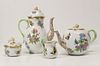 A 75-PIECE SET OF HEREND 'QUEEN VICTORIA' CHINA