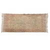 Tapete. Siglo XX. Estilo Mashad. Elaborada en fibras de lana y algodón. Decorada con elementos vegetales. 170 x 85 cm.