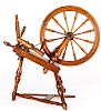 An American Vintage Oak Spinning Wheel, 19th/20th Century.
