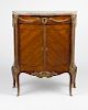 A Sormani Louis XV-style meuble d'hauteur d'appui