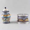 Lot of decorative items. Mexico, 20th century. Polychrome talavera with pewter applications. Pieces: 2.