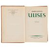 Joyce, James. Ulises. Buenos Aires: Santiago Rueda, 1945. Primera edición en español. Edición de 2,200 ejemplares.