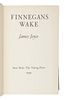 JOYCE, James (1882-1941). Finnegans Wake. New York: The Viking Press, 1939. 