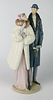 LLADRO "ON THE TOWN" 14 3/4" PORCELAIN FIGURE