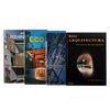 Libros sobre Eco Arquitectura. Eco Living / Atlas de Eco Arquitectura / Eco - Tech / Bio Arquitectura. Piezas: 4.
