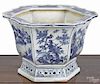 Chinese blue and white porcelain planter