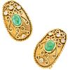 PAIR OF EARRINGS WITH EMERALDS AND DIAMONDS IN 18K YELLOW GOLD One broken post and pressure clasp. Weight: 21.6 g.