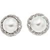 PAIR OF EARRINGS WITH HALF PEARLS AND DIAMONDS IN PALLADIUM SILVER Weight: 18.0 g. Diameter: 0.86" (2.2 cm)