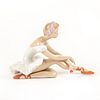 Rose Ballet 01005919 - Lladro Porcelain Figure