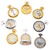 Colección de relojes de bolsillo (8 relojes) en estuche de madera y cristal para exhibición. Movimiento manual. Cajas con acabad...