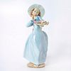 Caught In The Act 1006439 - Lladro Porcelain Figurine