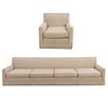 Sala. México. SXX. En madera y tapicería color beige. Marca Galerías Chippendale. Consta de: sofá de 4 plazas y sillón.