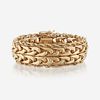 A fourteen karat gold bracelet
