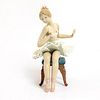 Recital 1005496 - Lladro Porcelain Figure
