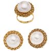SET OF RING AND PAIR OF EARRINGS WITH HALF PEARLS IN 14K YELLOW GOLD White half pearls. Weight: 22.9 g