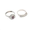Dos anillos vintage con rubí y diamantes en plata paladio. 1 rubí corte oval. 22 diamantes corte 8 x 8. Tallas: 6 y 7.