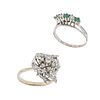 Dos anillos vintage con esmeraldas y diamantes en plata paladio. 3 esmeraldas corte redondo. 20 diamantes corte 8 x 8.