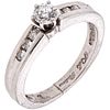 ANILLO CON DIAMANTES EN PLATINO con un diamante corte brillante ~0.20 ct Claridad: VS2 Color: J-K. Peso: 5.6 g. Talla: 5 ¾ | RING WITH DIAMONDS IN PLA