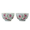 A PAIR OF FAMILLE-ROSE 'PEACHES' BOWLS