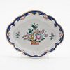 CHINESE EXPORT FAMILLE ROSE CLOUD FORM DISH