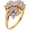 ANILLO CON DIAMANTES EN ORO AMARILLO DE 14K con diamantes corte brillante ~0.80 ct. Peso: 3.7 g. Talla: 7 ¼ | RING WITH DIAMONDS IN 14K YELLOW GOLD Br