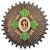 RECOMPENSA A LA CONSTANCIA EN EL SERVICIO MILITAR MÉXICO, 1841 Decoración de cuatro tréboles en esmalte verde 6.5 cm diámetro | REWARD FOR CONSISTENCY
