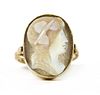 A gold hardstone cameo ring,