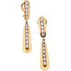 PAIR OF EARRINGS WITH DIAMONDS IN WHITE AND YELLOW 18K AND 10K GOLD Brilliant cut diamonds ~1.40 ct. Weight: 10.8 g | PAR DE ARETES CON DIAMANTES EN O