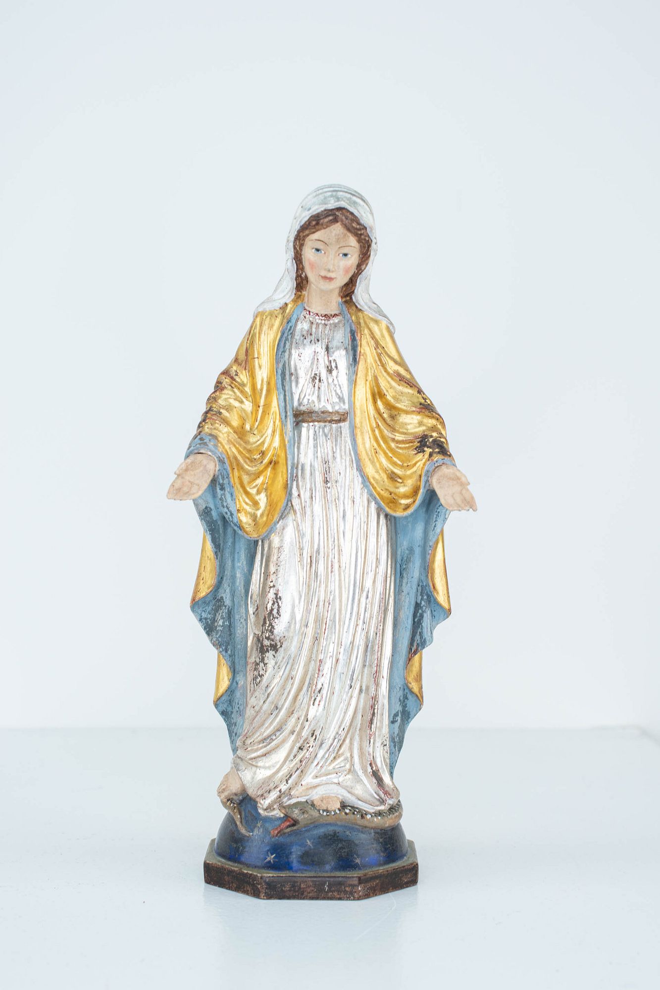 PEMA Italian Wood Carving Mary sold at auction from 17th August to 31st ...