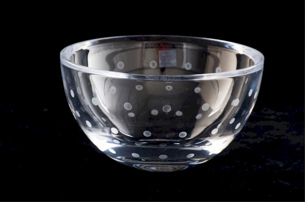 Kate Spade Larabee Dot Crystal Rose Bowl by Lenox sold at auction on 25th  June | Bidsquare