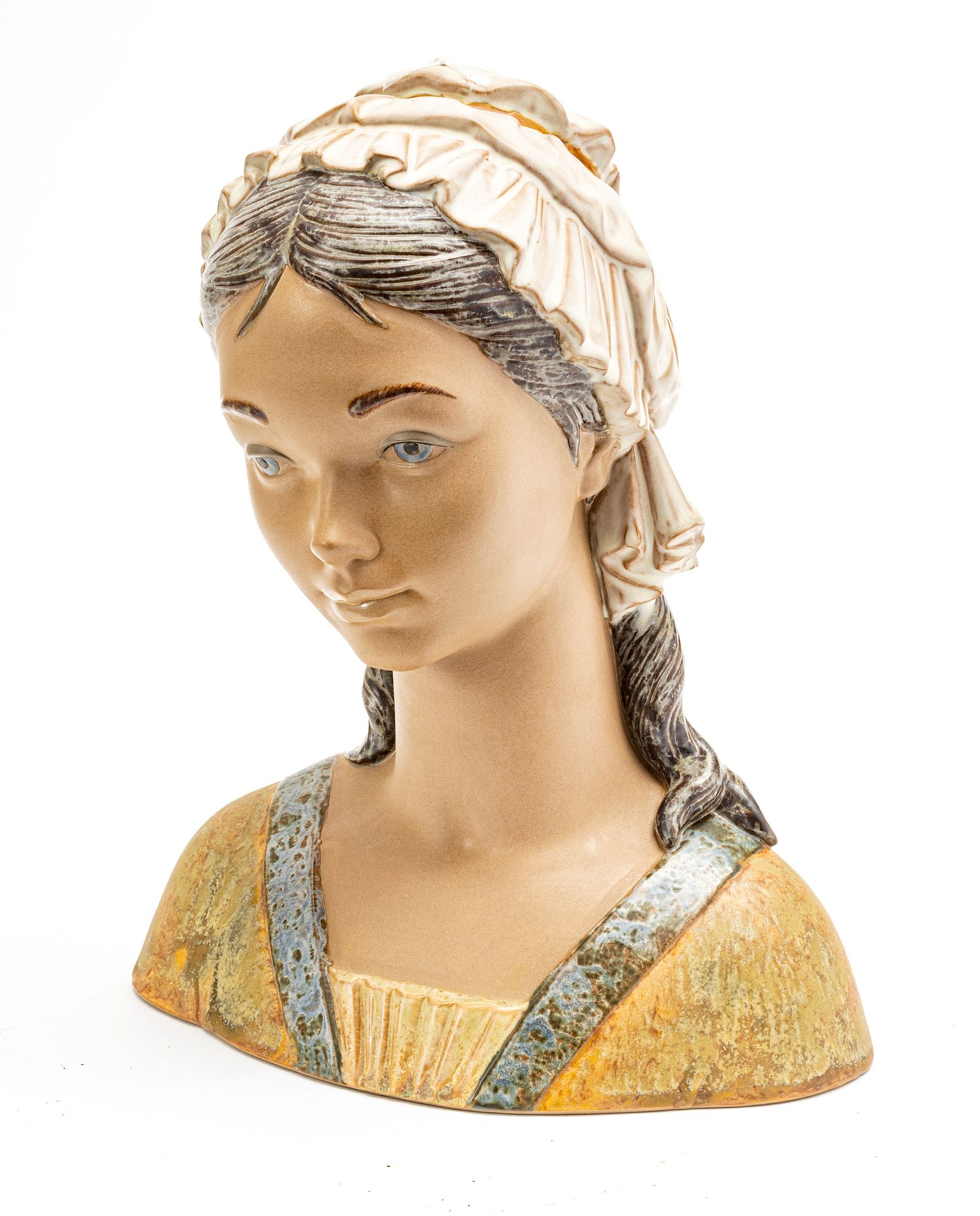 LLADRO GRES BUST, H 13 W 10 3/4 YOUNG MAIDEN sold at auction on 10th  August