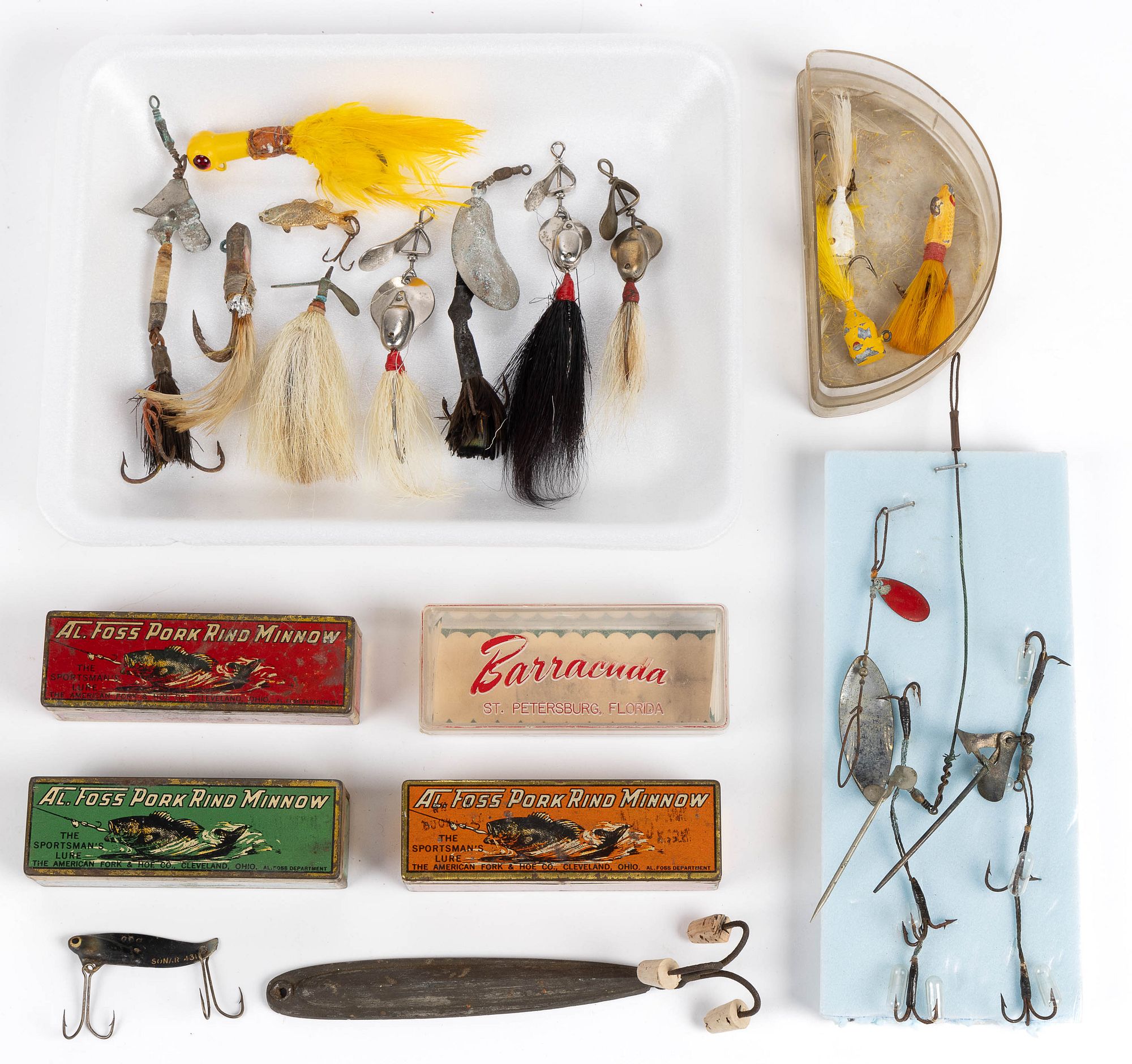 ANTIQUE / VINTAGE METAL FISHING LURES / JIGS AND OTHER ARTICLES, LOT OF 21  sold at auction on 10th February
