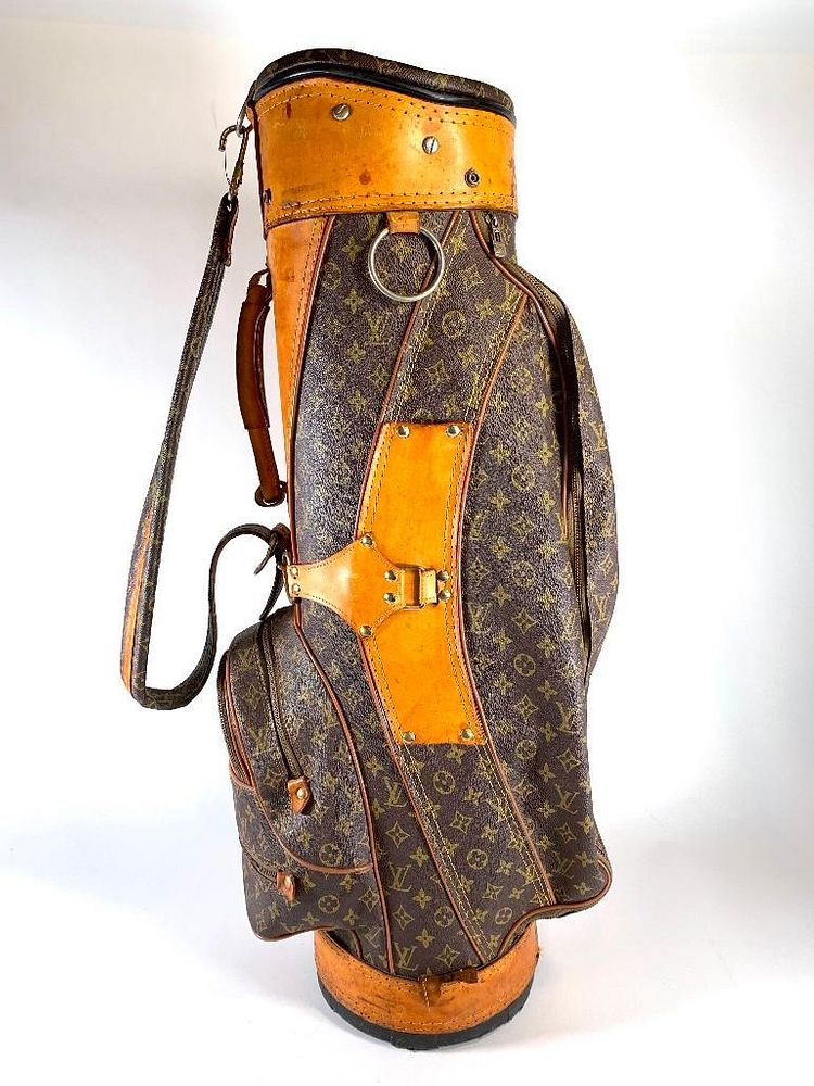 Lot - Unusual Vintage Louis Vuitton Golf Bag.