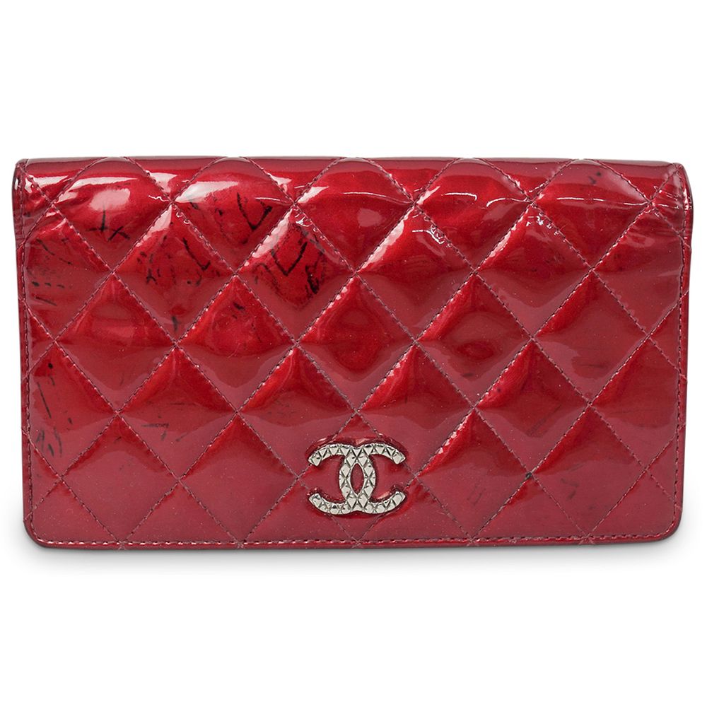 Chanel Red Patent Leather Wallet sold at auction on 20th October