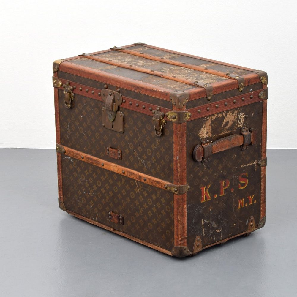 Louis Vuitton Vintage Barrel Bag – The Stock Room NJ
